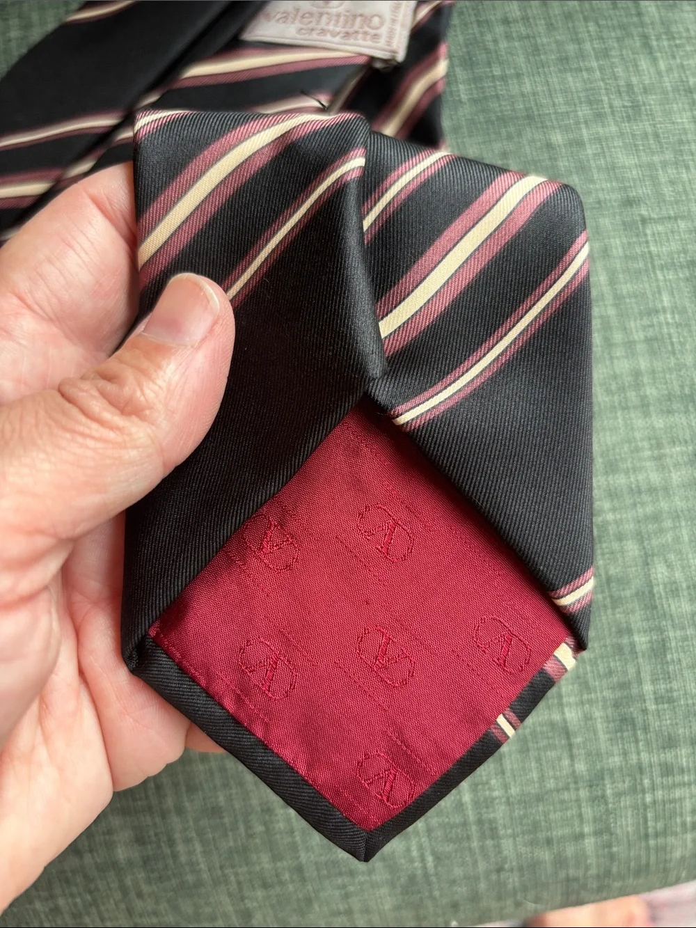 Valentino Vintage Men's 100% silk Striped Black creamTie made in Italy Classic